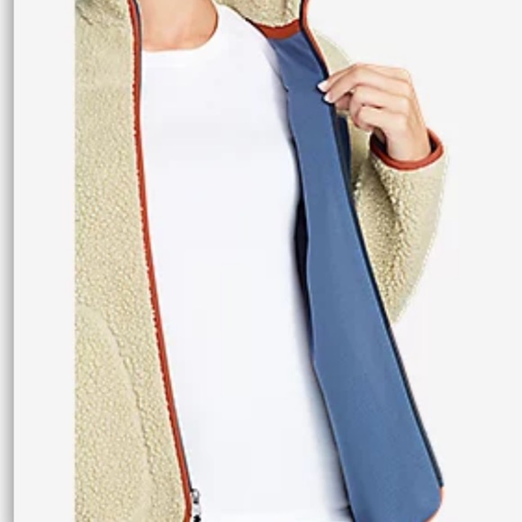 Eddie Bauer Women’s Rangefinder Faux Shearling Jacket - Picture 3 of 10